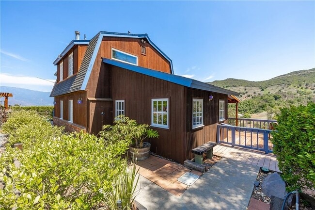 Photo - 335 Rainbow Crest Rd