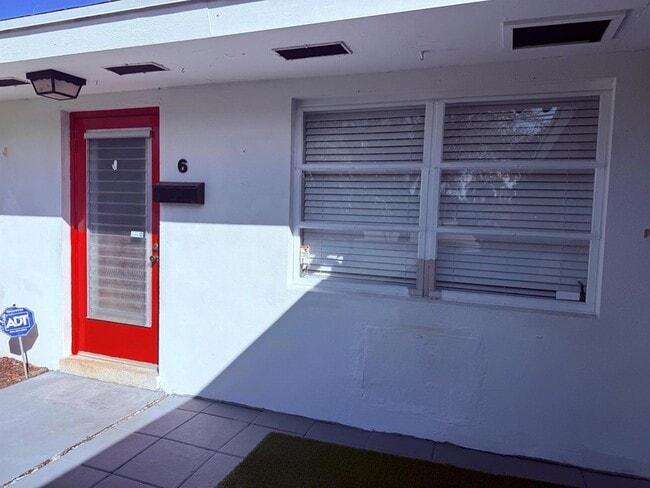 Photo - 626 Prosperity Farms Rd