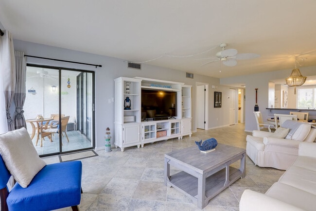 Building Photo - 2400 S Ocean Dr Unit SI FL3-ID1545990P