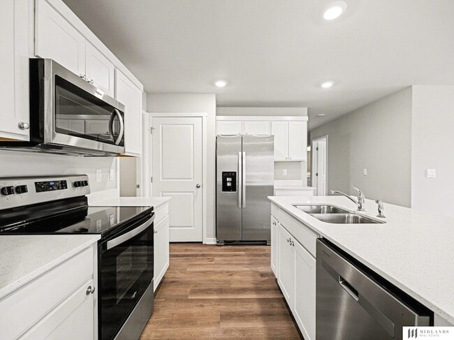 Photo - 17814 Hampton Dr