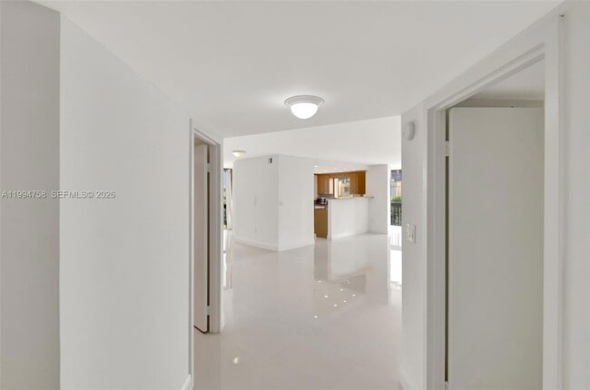 Photo - 2333 Brickell Ave Unit 305