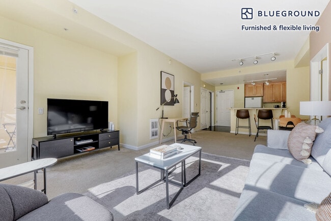 Photo - 853 Commodore Dr Unit FL2-ID1398