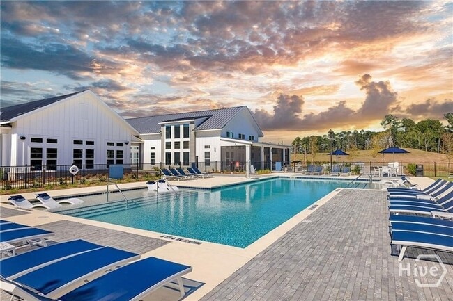 Photo - 7450 GA-21 Unit Savannah