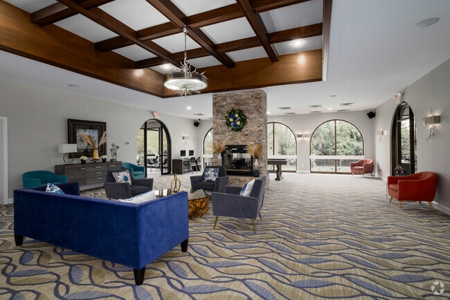 Clubhouse - Meadowbrook Apartments