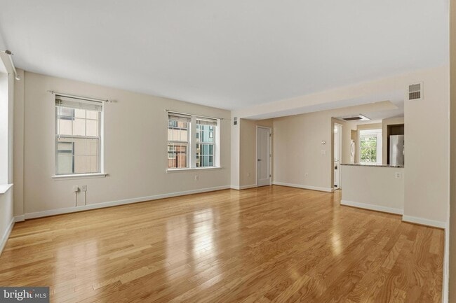 Photo - 1314 Massachusetts Ave NW Unit 606