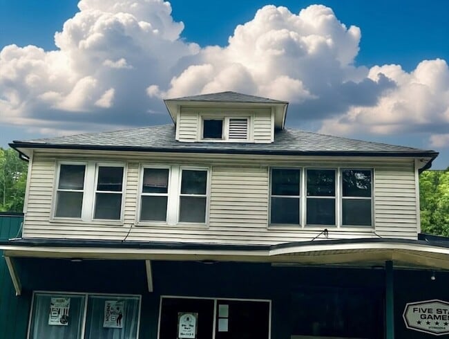Building Photo - 29 Brookfield Rd Unit 1
