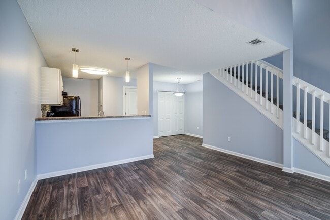 Photo - Bradford Pointe