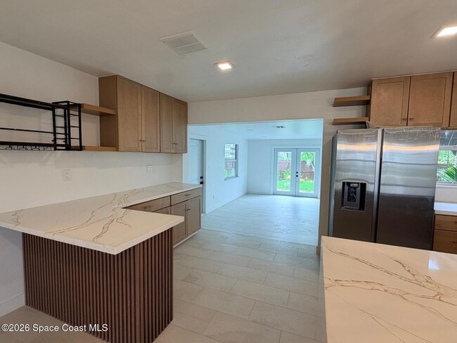 Photo - 205 Melaleuca Dr