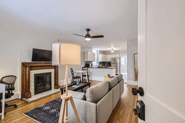 Photo - 1240 York St Unit SI ID1026273P