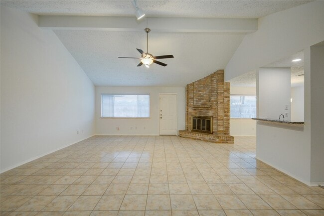 Photo - 1911 Ripple Creek Dr