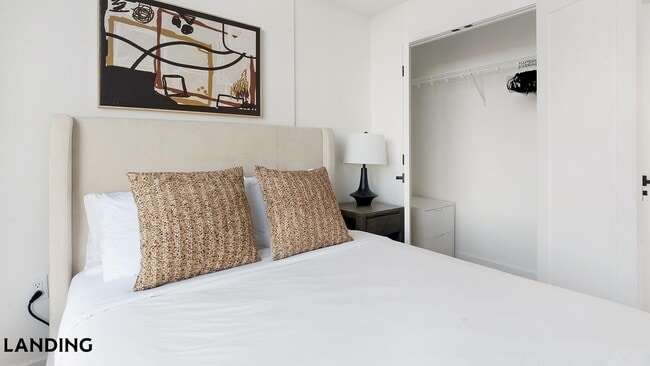 Photo - 632 Howard Rd SE Unit 932