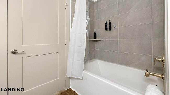 Photo - 3900 Robinson Rd Unit 4203