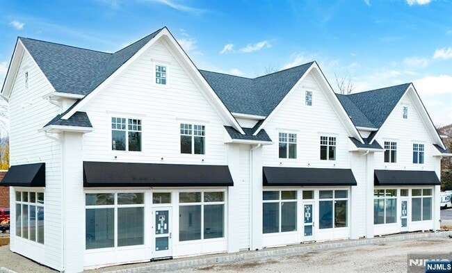 Photo - 445 Ramapo Valley Rd Unit 3