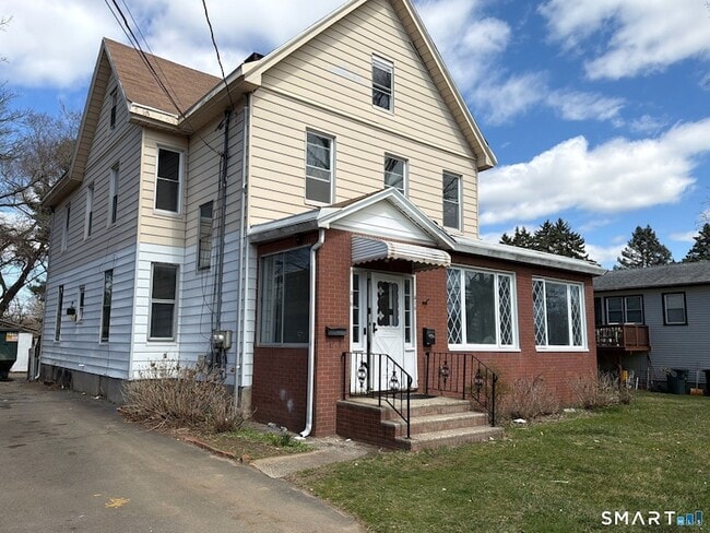 Photo - 316 W Main St
