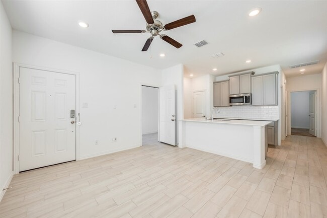 Photo - 14605 Little Water Dr