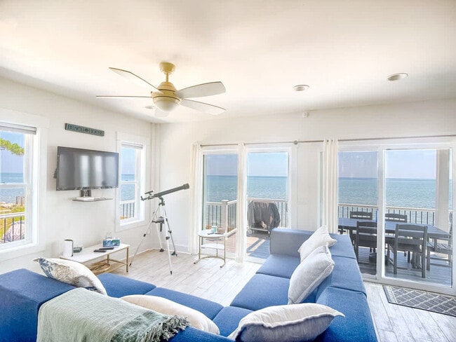 Photo - 15378 Holly Dr Unit ID1363917P