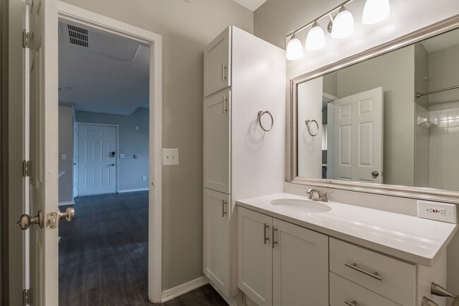 Axial Buckhead general photo - Axial Buckhead