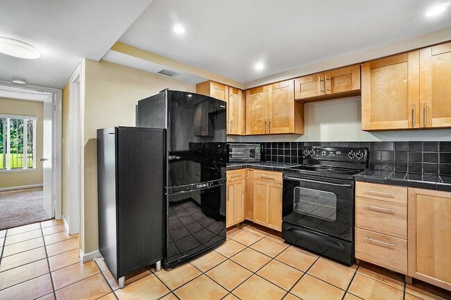 Photo - 6559 Chasewood Dr Unit A