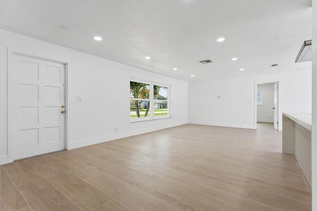 Photo - 1540 NW 10th St