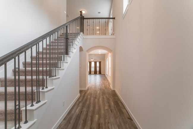 Photo - 7397 Mount Greylock Lp