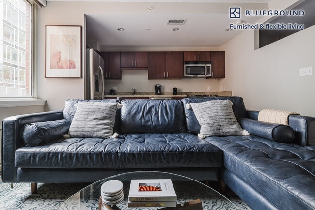 Photo - 2221 I St NW Unit FL4-ID982