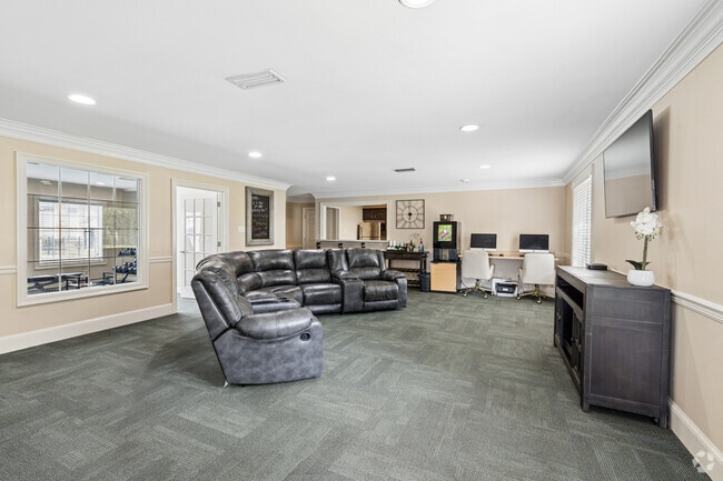 Clubhouse - Sandpiper