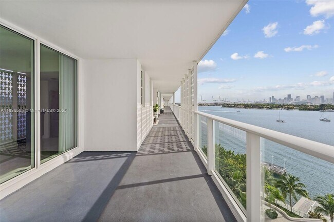 910 West Ave Unit 1135 Condo - Image 