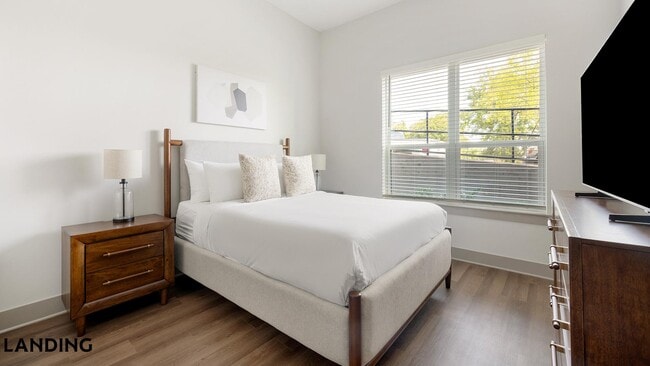 Photo - 1310 Hillside Ave Unit 101