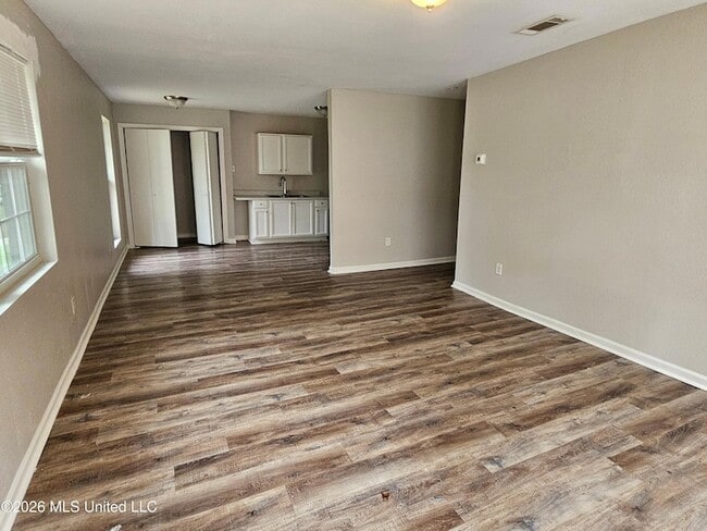 Photo - 227 Lawrence Rd Unit 29