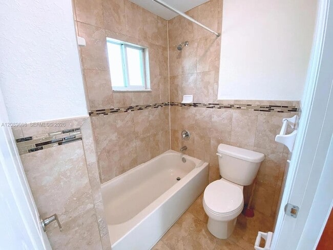 Photo - 11102 NE 14th Ave