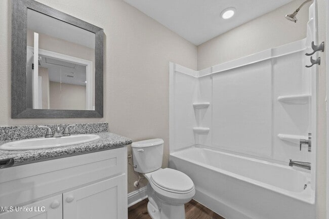 Photo - 1527 2nd St