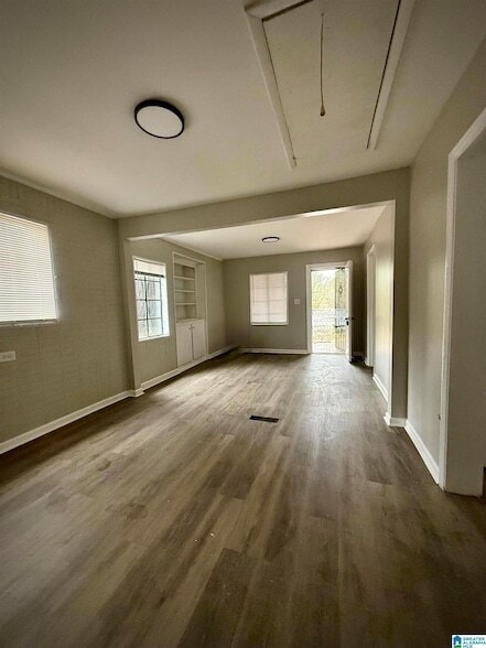 Photo - 628 Heflin Ave E