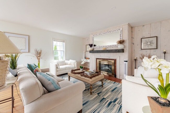 Building Photo - 40 Clark Pl Unit ID1225821P