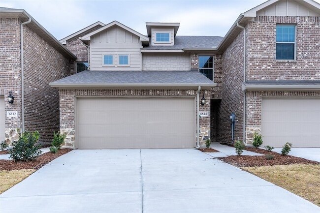 Building Photo - 6814 Topaz Dr