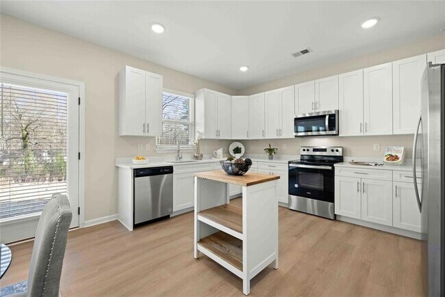 Photo - 3489 Fairview Rd