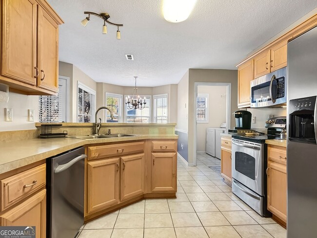 Photo - 50 Hidden Brook Trail