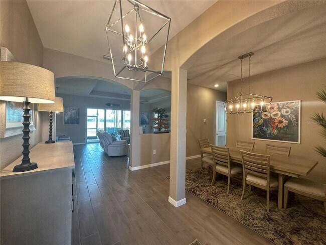 Photo - 25115 Longmeadow Dr