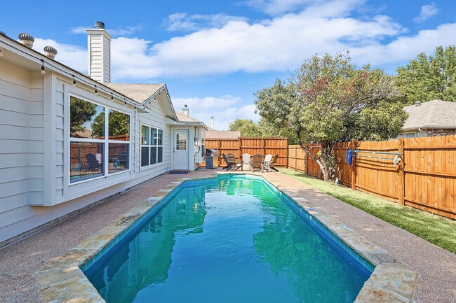 Photo - 915 Santa Fe Dr Unit ID1029110P