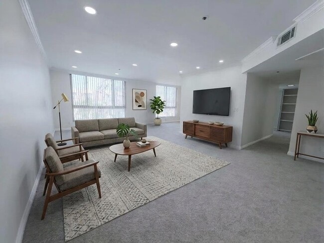 Photo - 3939 Illinois St Unit 3D
