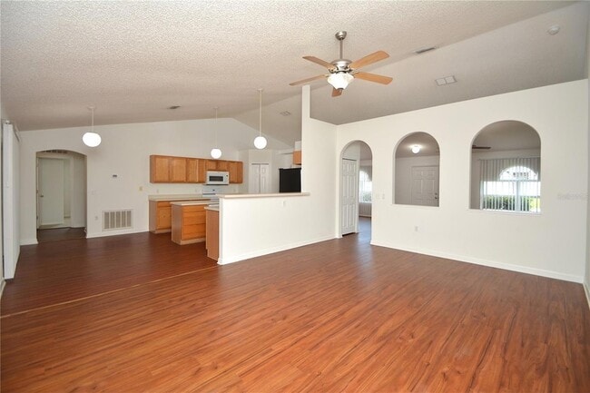 Photo - 36 Frenora Ln