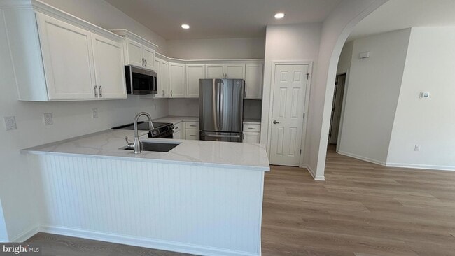 Photo - 49 Wagon Wheel Ln