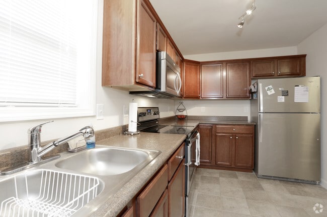 2 Bedroom - Kitchen - The Mallard Way Rental Community