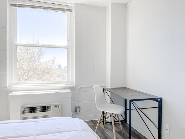 Photo - 2515 Burnet Ave Unit ID1036794P