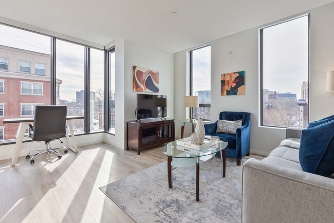 Photo - 79 Queensberry St Unit SI FL5-ID1039265P