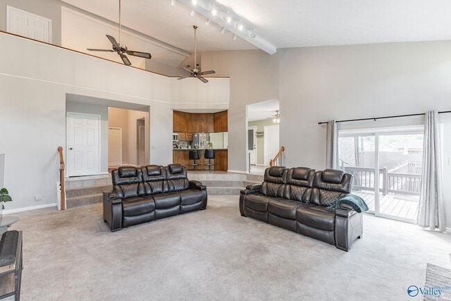 Photo - 4311 Indian Hills Rd SE