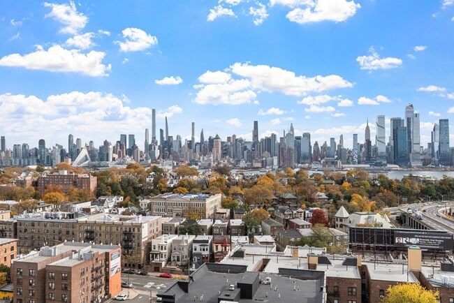 Photo - 3312 Hudson Ave