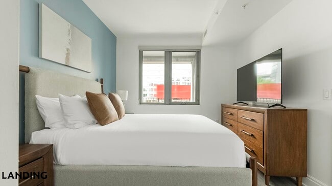 Photo - 600 4th St SW Unit 307
