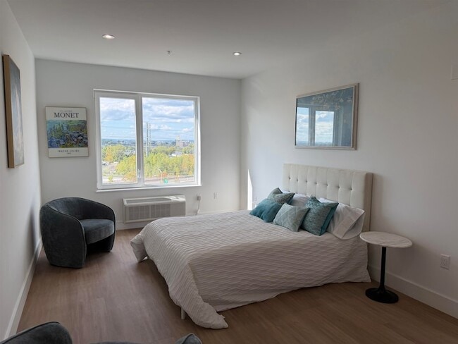 Photo - 3309 Liberty Ave Unit 301