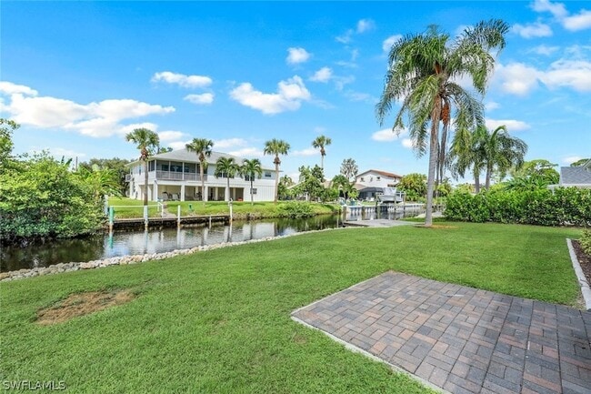 Photo - 27150 Esther Dr