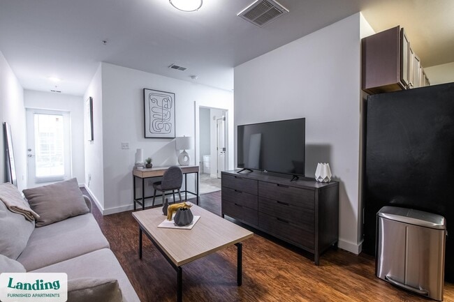 Photo - 1903 E Marshall St Unit 103.1407043